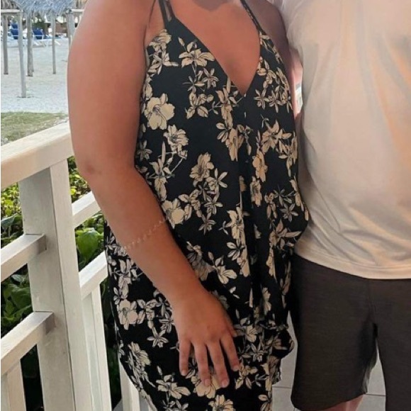 Navy Floral Dress - Picture 6 of 6